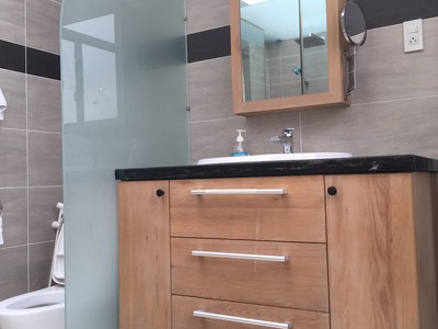 Cho thuê căn hộ PENTHOUSE GIAI VIỆT 4 phòng ngủ, 4 nhà vệ sinh Nội thất đầy đủ như hình 8