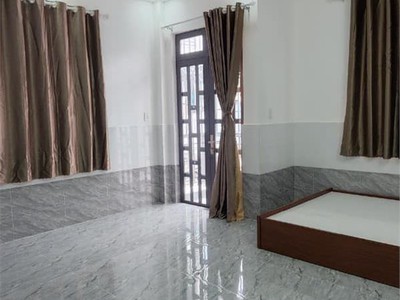 Cần tiền bán nhanh 2 sim chính chủ tứ 2 và tứ 0 đầu 09 nét căng 643