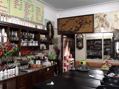 Tuyển nv phụ gội đầu chưa biết được hướng dẫn làm lâu dài có chỗ ăn ở 0