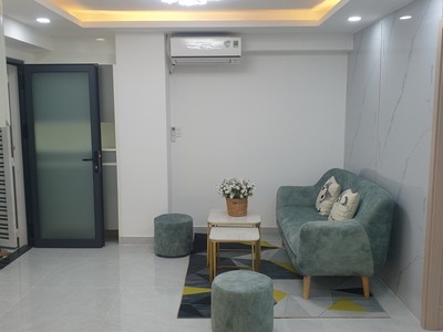 Hạ chào 2 tỷ còn 7,9 -50 m2 tân bình- cách mạng tháng tám- nhà mới 5 tầng    hẻm nhựa xe hơi tránh . 0
