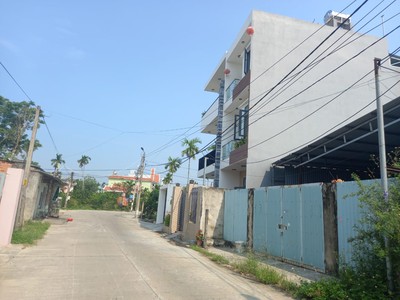 Cần bán gấp lô đất đẹp tại xã Hòa Phước,  Hòa  Vang, Đà Nẵng. Trục đường chính rộng 8m giá chỉ 1.2x 1
