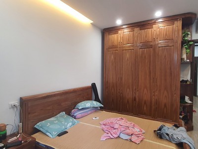 Bán nhà ngõ hàm rồng long biên dt 55m, nhà 5 tầng giá hơn 6 tỷ. 2