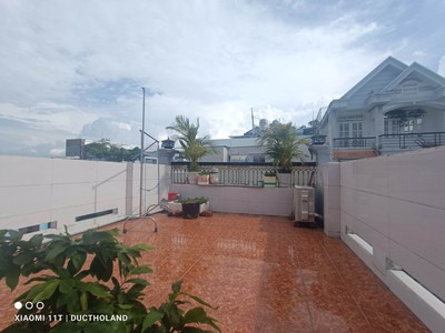Cần tiền bán nhanh 2 sim chính chủ tứ 2 và tứ 0 đầu 09 nét căng 1784