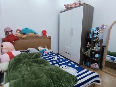 Cần tiền bán nhanh 2 sim chính chủ tứ 2 và tứ 0 đầu 09 nét căng 1975