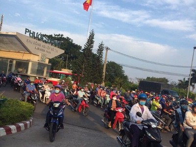 Bán dãy phòng trọ 6 phòng gần kcn thu nhập ngay 0