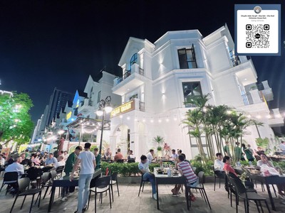 Cho thuê shophouse hải âu, cạnh tttm vincom. dt 150m2, 4t, đã hoàn thiện đẹp. giá 19 triệu/ tháng 0