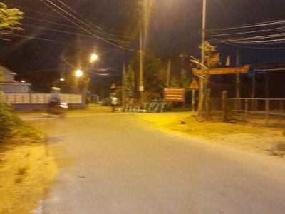 Cho thuê kho xưởng mặt tiền khu lưu niệm võ chí công, xã tam xuân i, huyện núi thành, quảng nam 4