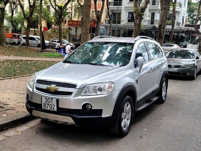 Bán xe captiva máy dầu , đẹp xuất sắc, ko có con thứ 2 hoàng mai , hà nội 0