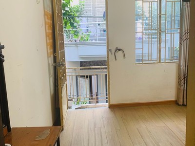 Chính chủ cho thuê nhà lý chính thắng ,phường 9, quận 3 ,tphcm 3