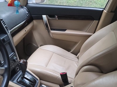 Bán xe captiva máy dầu , đẹp xuất sắc, ko có con thứ 2 hoàng mai , hà nội 4