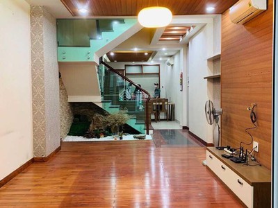 Cho thuê nhà mới hẻm xe hơi số 332/15a, phan văn trị, bình thạnh. 1