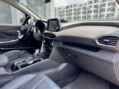 Bán xe hyundai santafe xăng 2.4 đặc biệt sản xuất 2019 chạy 6v km full lịch sử hãng dương đình nghệ 3