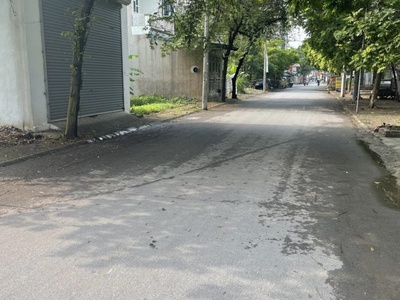 Bán đất phụng châu trục kinh doanh vào trường cao đẳng, 135m2,  4,8 tỷ, 0928822179 0