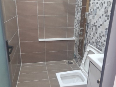 Bán nhà 5 tầng  mặt tiền đường 12m  413 lê văn quới bình tân 8.5 tỷ 3