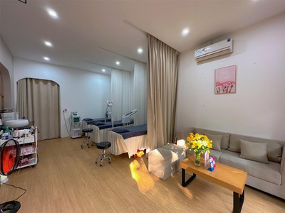 Mình muốn mở rộng spa nên cần sang nhượng lại spa hiện tại, 29 trần đức thảo, đà nẵng 0