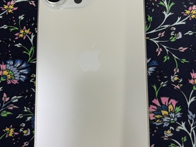 Bán  Iphone 13 pro max 128gb phiên bản 15.4.1 màu bạc hàng fpt 2