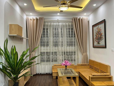 Chính chủ bán căn hộ chung cư view hồ Thanh Hà Cienco 5   68m2 full nội thất 0