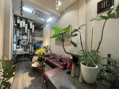 Cho thuê MP Xuân la 90m2 x 5T, vỉ hè rộng làm Ngân hàng, SPA, Thẩm mỹ viện 2