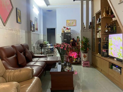 Bán nhà 1 trệt 1 lầu ngay big C Đông Hoà, Dĩ An. 0