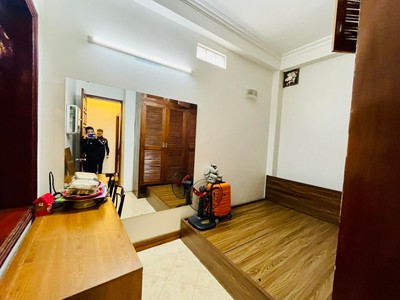 Chính chủ cho thuê nhà ở 121 Kim Ngưu có 4 pn 1