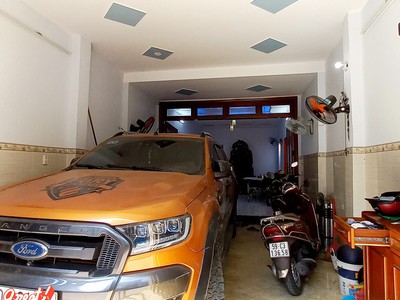 Bán nhà hxh 100m2 - tt nhà bè - 3 tầng - giá nhỉnh 6 tỷ 1