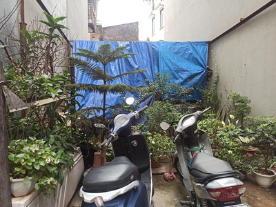 Bán lô đất bồ đề lõi long biên khó tìm tầm giá- ô tô 7 chỗ vào tận nơi sổ vuông như mặt phản- giá 1