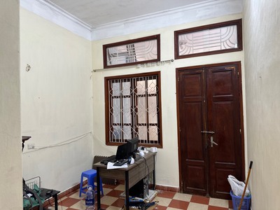 Chính chủ cho thuê nhà tại số 21 ngách. 14/3 ngõ 14 pháo đài láng, đống đa, hà nội 4