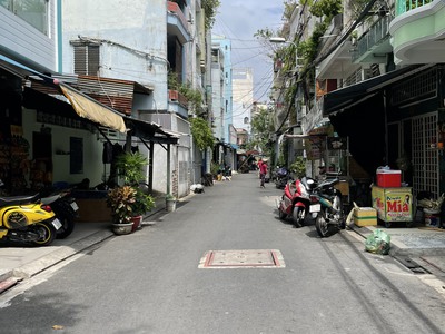 Giá rẻ bất ngờ   nhà mặt tiền quận 5   đường 2 chiều - 70m chỉ 10 tỷ   tin thật 100 4