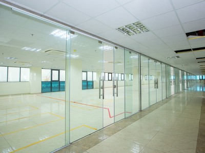 Cho thuê mặt bằng tòa nhà thành đạt 3 dt từ 36-50-100-150-200-250m2... 2