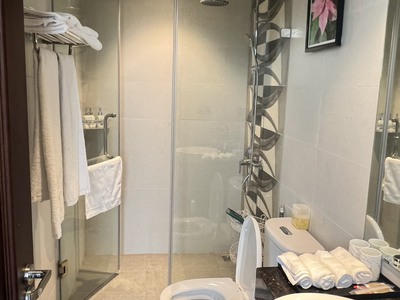 Chính chủ cần cho thuê dài hạn tầng 3 và 4 của biệt thự vinhome khu vực Nguyệt Quế. 4