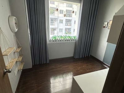 Cho thuê căn hộ Summer Square 243 Tân Hoà Đông Q.6 :  - Căn 1: 60m2, 2 phòng ngủ, 2 toilet nhà trống 3