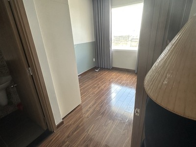 Cho thuê căn hộ Summer Square 243 Tân Hoà Đông Q.6 :  - Căn 1: 60m2, 2 phòng ngủ, 2 toilet nhà trống 6