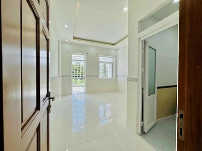 Nhà sổ riêng ngay ngã ba Mỹ Hạnh, 635tr 160m2. 3