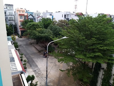 Cho thuê nhà nguyên căn, đường 8m, khu vực nhiều cty, cạnh Ủy Ban Q12 giá tốt 1