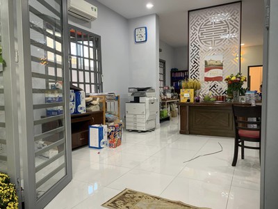 Nhà mặt tiền - đường 2 xe tải - vị trí vàng ngay sau lưng gigamall - gần 80m2 - nhích 6tỷ 1