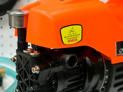 Máy rửa xe gia đình nhỏ gọn tiện lợi 3