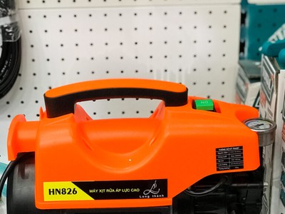 Máy rửa xe gia đình nhỏ gọn tiện lợi 2