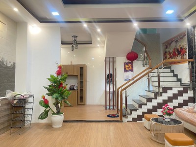 Nhà 3 tầng-lô góc-2 mặt đường 7,5m và 5,5m-trung tâm-khuê trung-cẩm lệ-đà nẵng-chỉ 5 tỷ 1