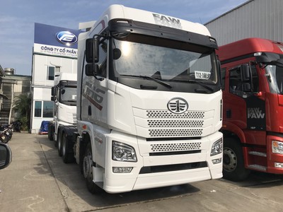 Đầu kéo Faw JH6 460Hp cầu láp 2022 Phú Yên 0