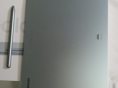 Bán Samsung galaxy Tab7 FE chính hãng chưa một vết xước 1