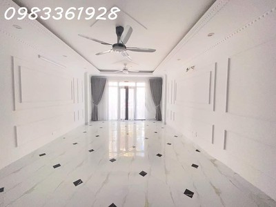 Bán nhà phân lô, kinh doanh đỉnh, 7 tầng thang máy, nhà mới full đồ - khu dv xa la, hà đông chỉ 0