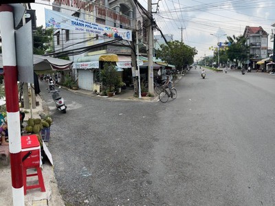 Chính chủ cần bán căn nhà 2 tầng vị trí đắc địa tại phường 1 , tp sa đéc , đồng tháp 4