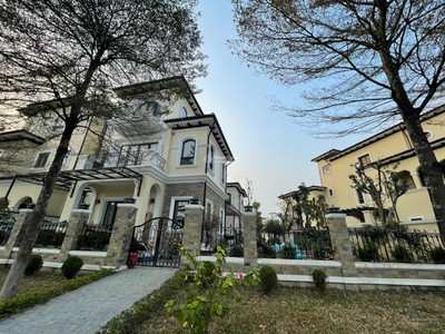 Bán biệt thự ô góc 3 mặt thoáng 370m2 đẹp nhất vista lago nam an khánh. giá đặc biệt rẻ 80tr/m2 1
