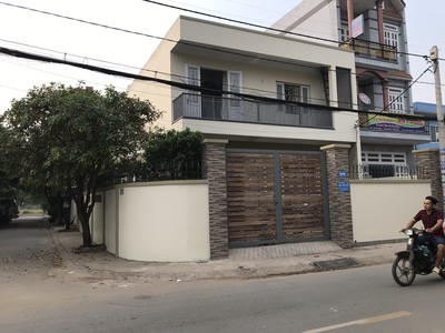 Mình chính chủ cần bán biệt thự 2 mặt tiền đường 10m tại Đường Thới Tam Thôn 18, Xã Thới Tam Thôn, H 0