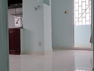 Cho thuê căn hộ 2 phòng ngủ60m2 có nội thất cơ bản - gần linh xuân sóng thần 3