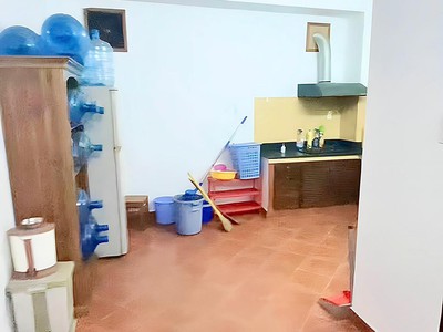 CHO THUÊ MẶT BẰNG 100m2 Mặt tiền HUỲNH TỊNH CỦA, QUẬN 3  - vị trí Mặt tiền đường 4