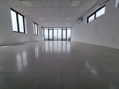 Cho thuê VP tầng 9 thông sàn 90m2 như ảnh view toàn khu, giá 16 triệu/ tháng 0