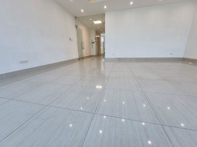 Cho thuê sàn văn phòng chia sẵn phòng ban 110m2 chia 3 phòng và 1 khu lễ tân 4