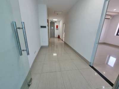 Cho thuê sàn văn phòng chia sẵn phòng ban 110m2 chia 3 phòng và 1 khu lễ tân 5