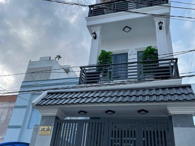 Bán nhà 1 trệt 2 lầu sau lưng đường Trần Văn Khéo, Ninh Kiều, Cần Thơ. Giá 8tỷ 0